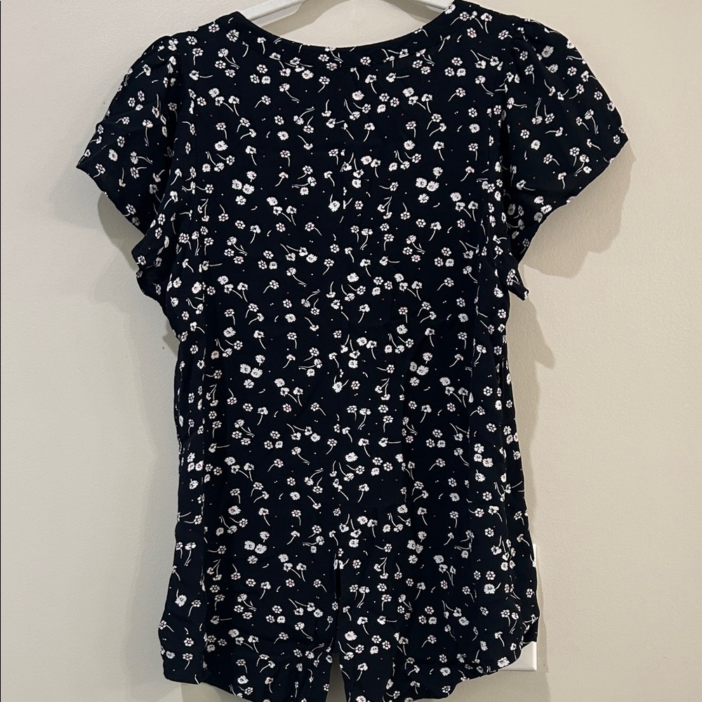 Sanctuary Floral Black and White Women's Top - Picture 2 of 4
